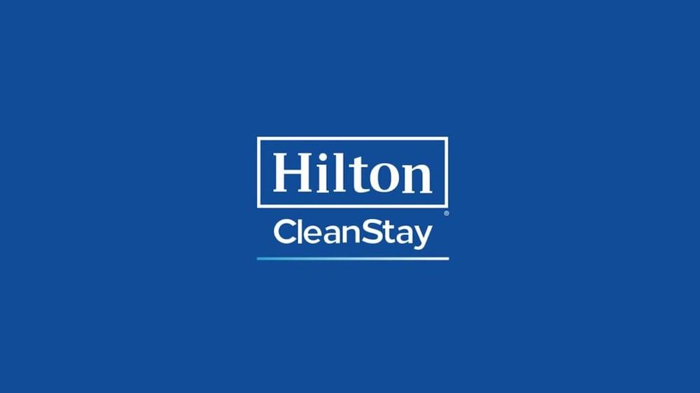 Hilton Garden Inn Edison/Raritan Center Екстериор снимка